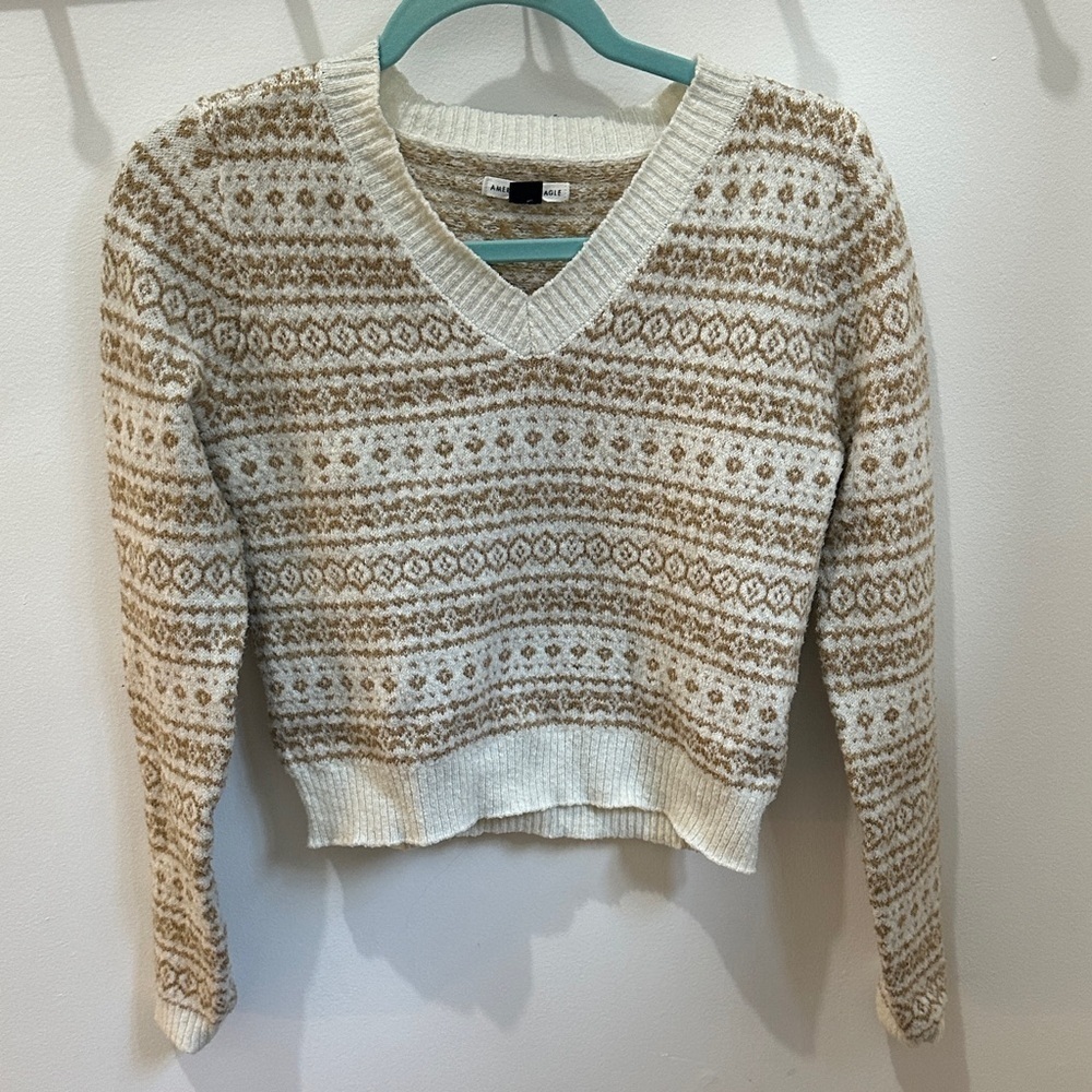 American Eagle Cropped Sweater